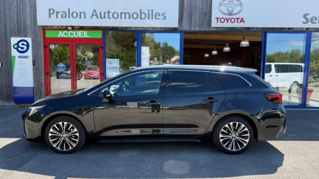 Toyota Corolla Touring Sports image 2