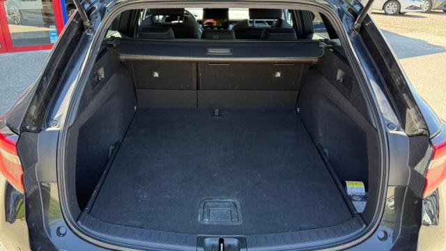 Toyota Corolla Touring Sports image 6