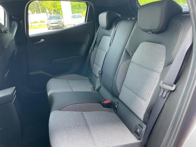 Renault Clio image 1