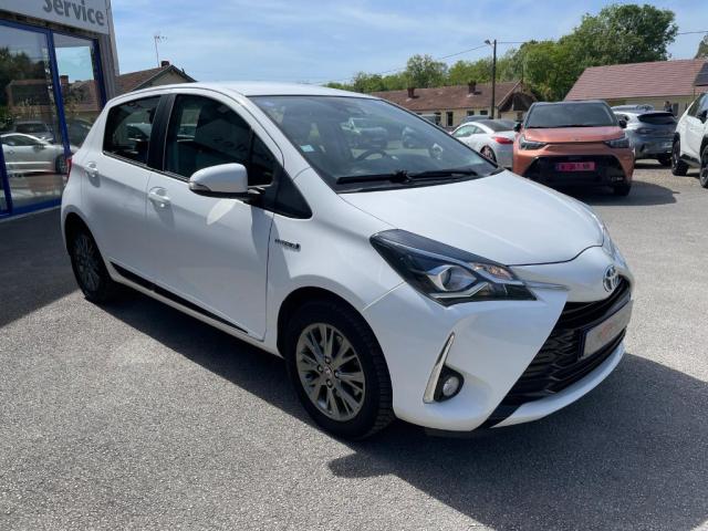 Toyota Yaris image 2