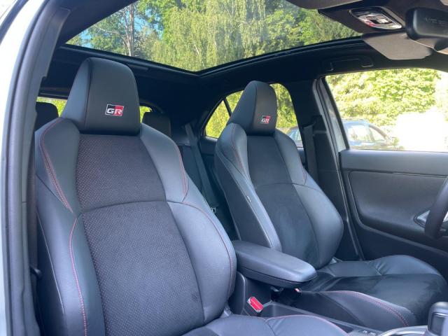 Toyota Yaris Cross image 9