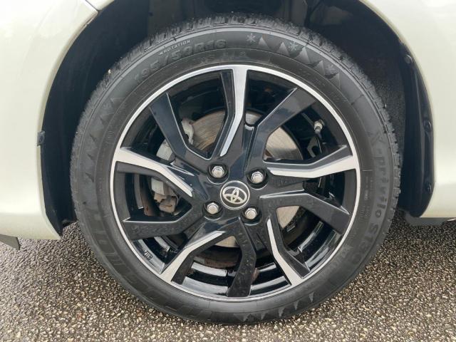 Toyota Yaris image 8