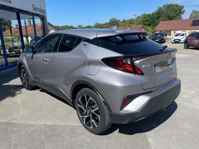 Toyota C-Hr image 9