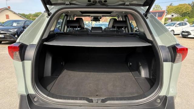 Toyota Rav4 image 2