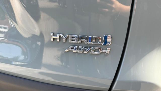 Toyota Rav4 image 8