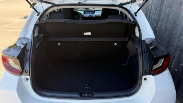 Toyota Yaris image 9