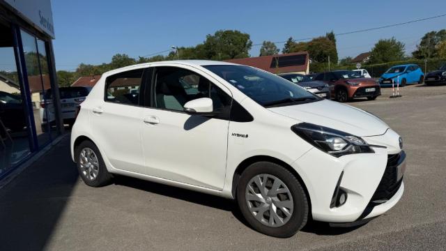 Toyota Yaris image 9