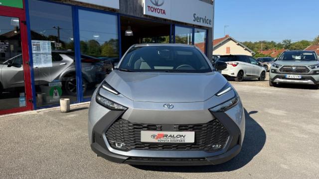 Toyota C-Hr image 1