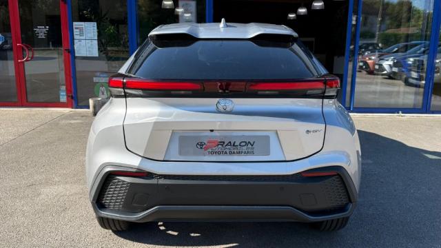 Toyota C-Hr image 5