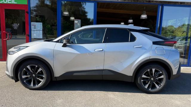 Toyota C-Hr image 4