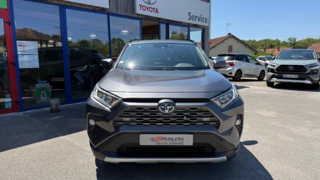 Toyota Rav4 image 2