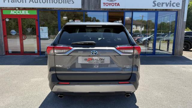 Toyota Rav4 image 1