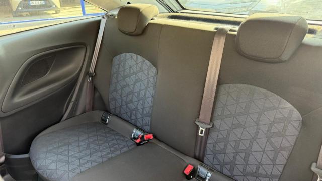 Opel Corsa image 3