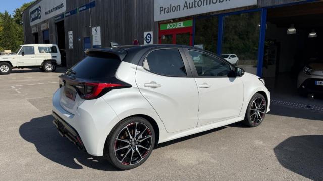 Toyota Yaris image 7