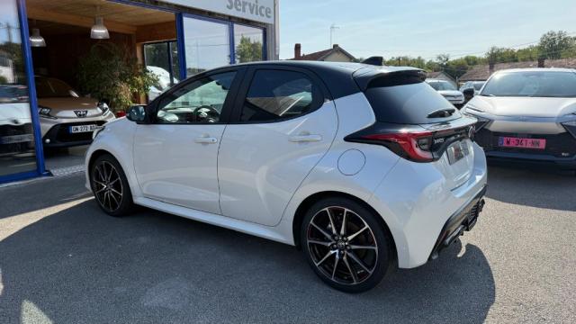 Toyota Yaris image 5