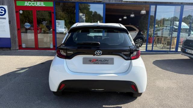 Toyota Yaris image 9