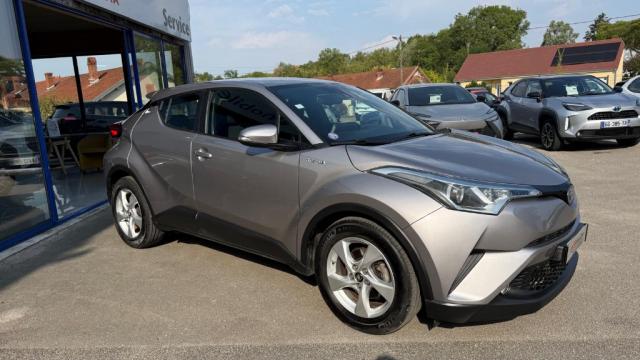 Toyota C-Hr image 5