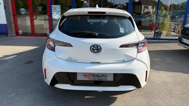Toyota Corolla image 3