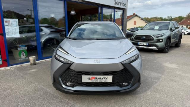 Toyota C-Hr image 7