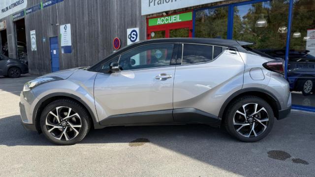Toyota C-Hr image 1