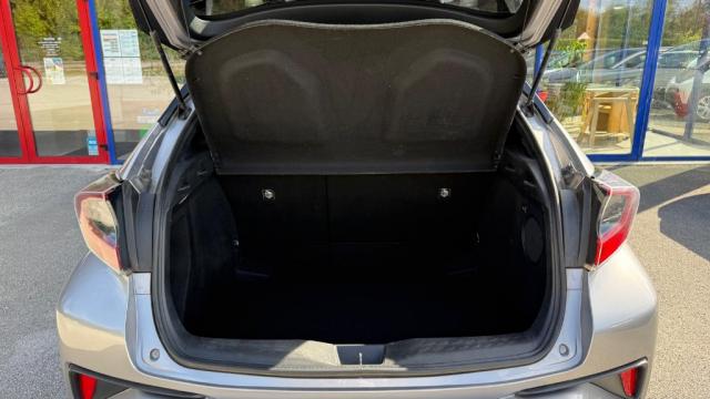 Toyota C-Hr image 9