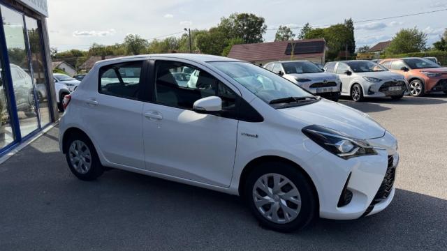 Toyota Yaris image 6