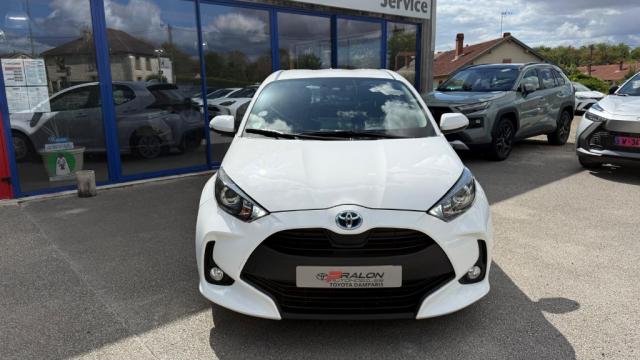 Toyota Yaris image 2