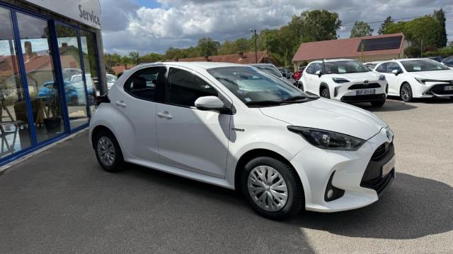 Toyota Yaris image 9