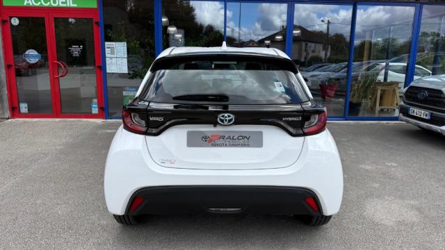 Toyota Yaris image 6