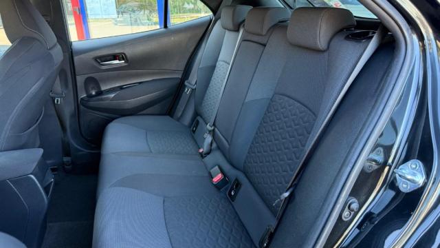 Toyota Corolla image 6