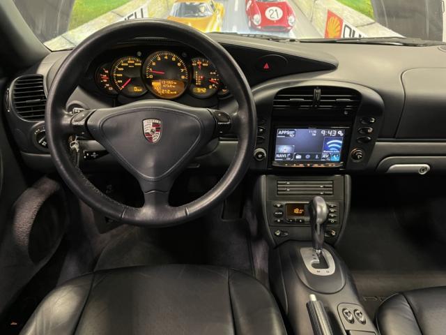 Porsche 911 image 1