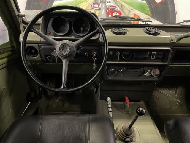 Peugeot P4 image 1