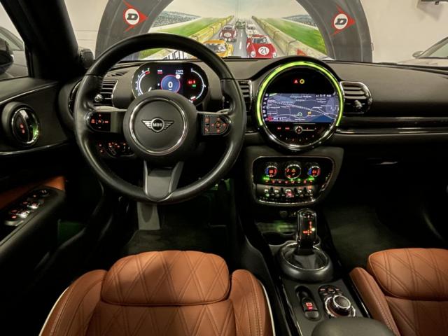 Mini Clubman image 5