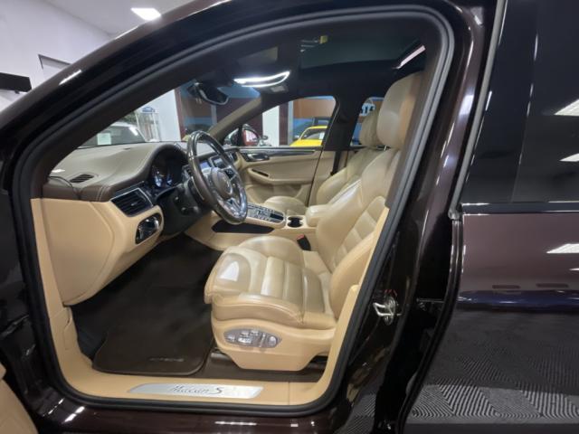 Porsche Macan image 5