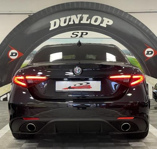 Alfa Romeo Giulia image 8