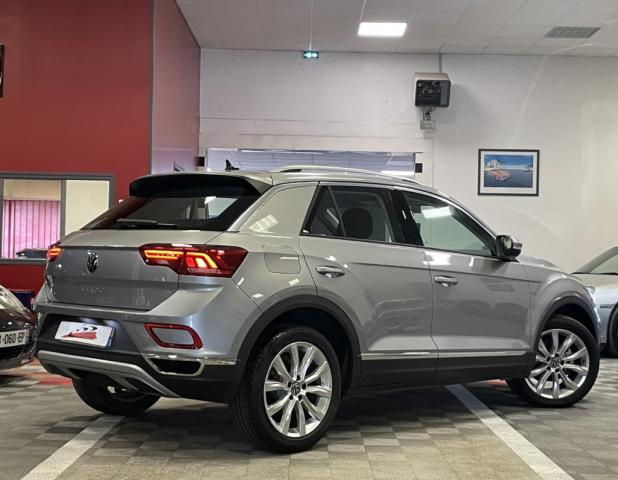 Volkswagen T-Roc image 7