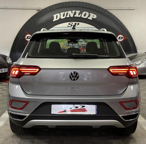 Volkswagen T-Roc image 9