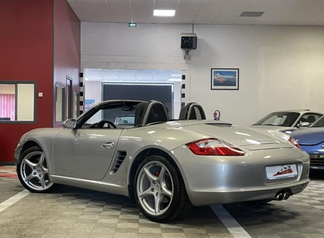 Porsche Boxster image 7