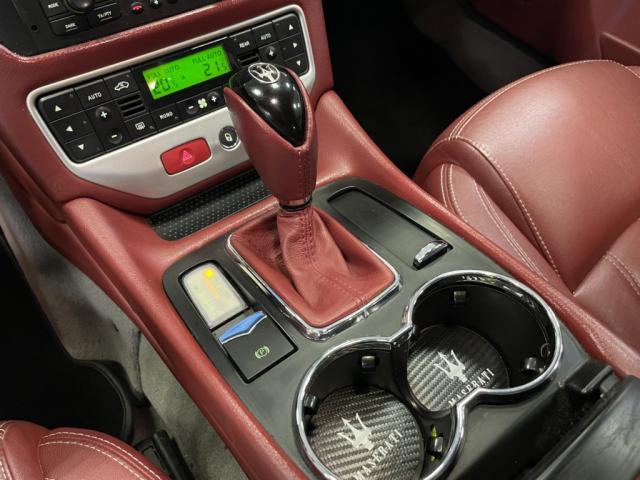Maserati Granturismo image 8