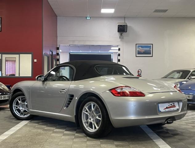 Porsche Boxster image 8