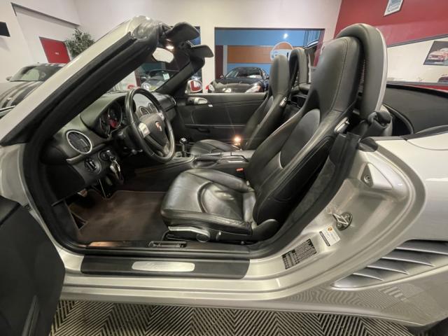 Porsche Boxster image 3