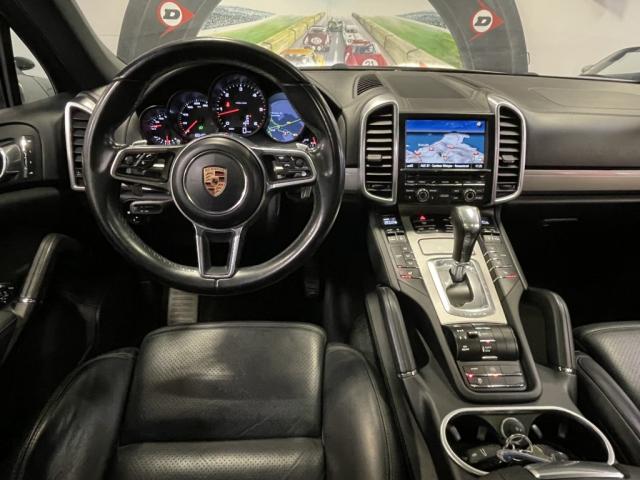 Porsche Cayenne image 6