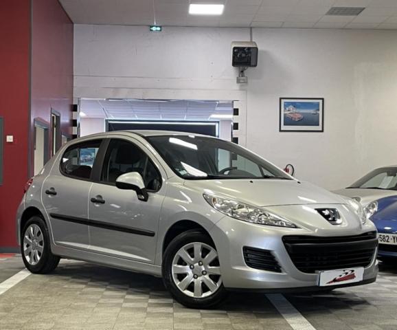 Peugeot 207 image 8