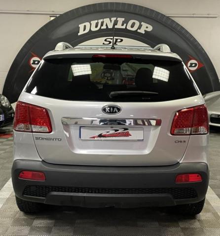 Kia Sorento image 8