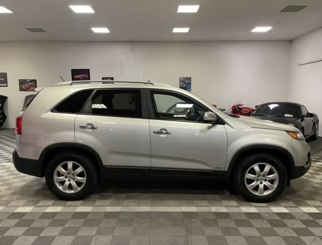 Kia Sorento image 9