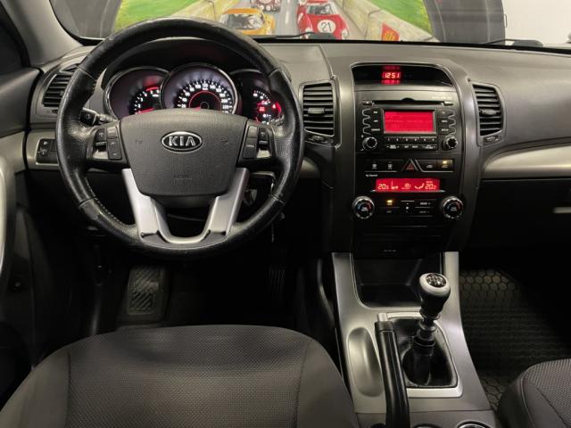 Kia Sorento image 6