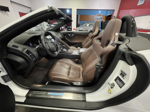 Jaguar F-Type image 9