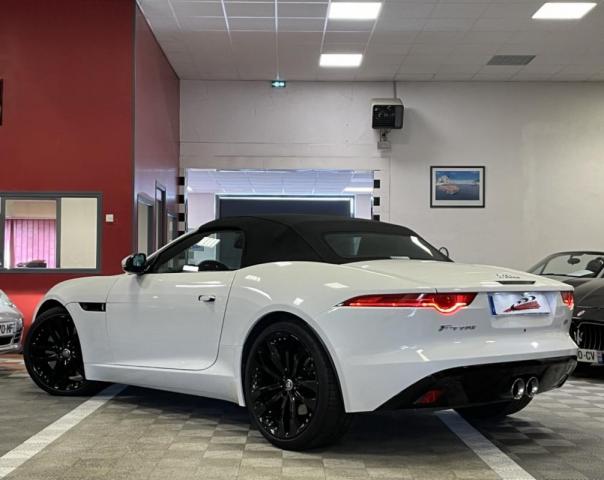 Jaguar F-Type image 5