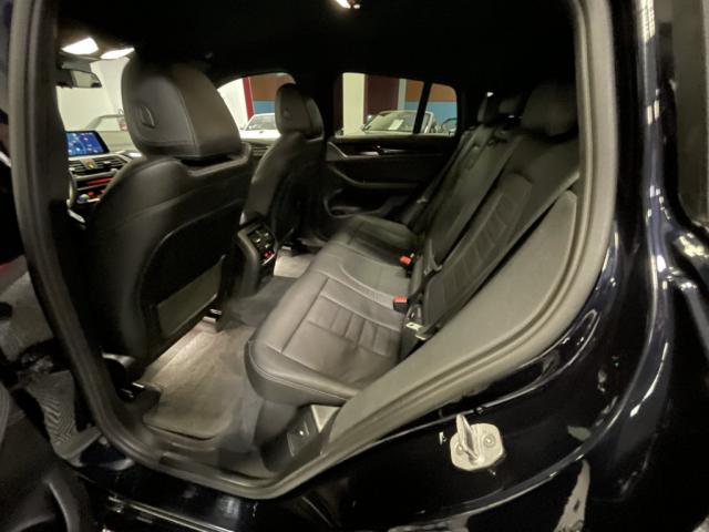 Bmw X4 image 9