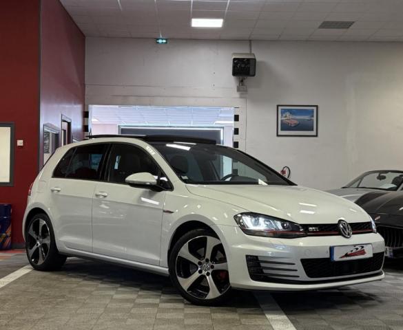 Volkswagen Golf image 5